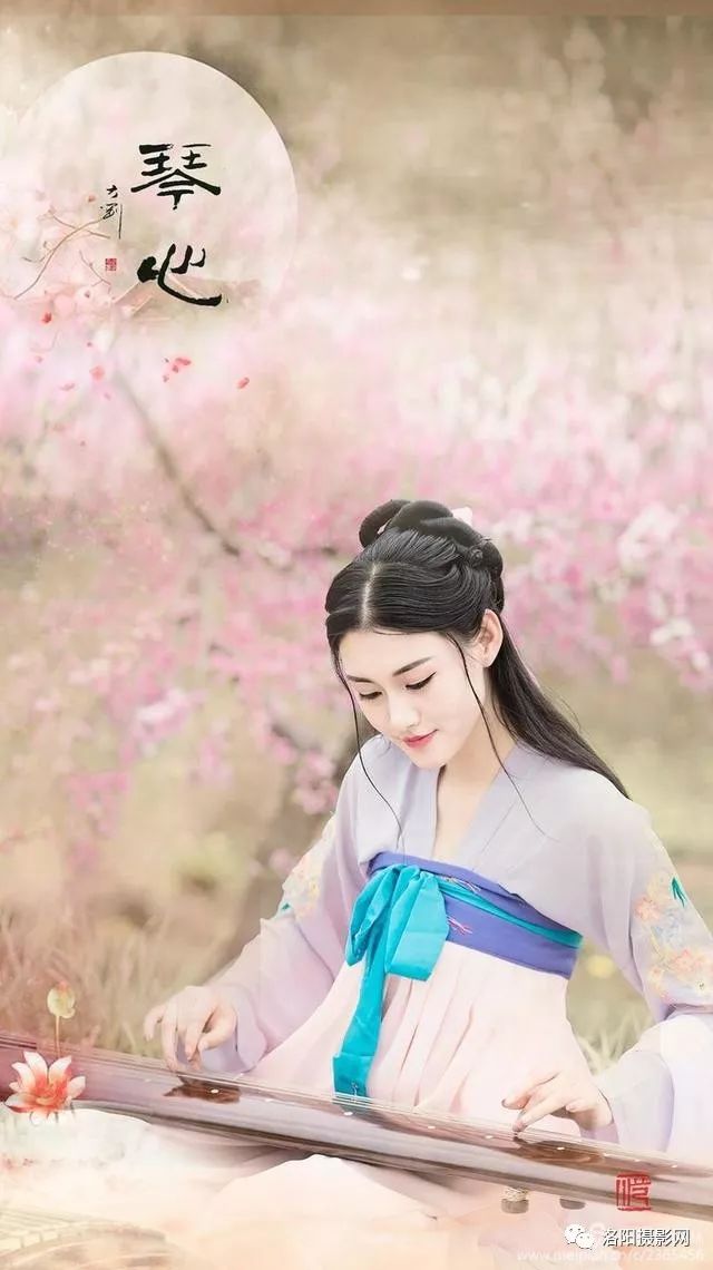 人像摄影:桃林汉服,美女古琴