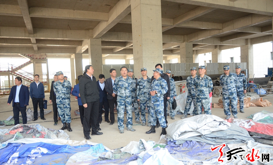 西部战区空军首长调研天水机场迁建情况