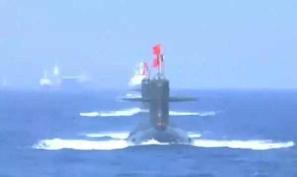 中国最大海上阅兵