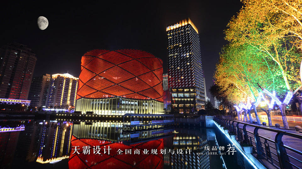 商业街设计夜景图大放送：知名商业街楚河汉街