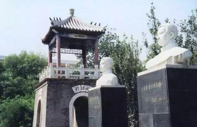 铃铛阁位于天津市红桥区,建自唐代