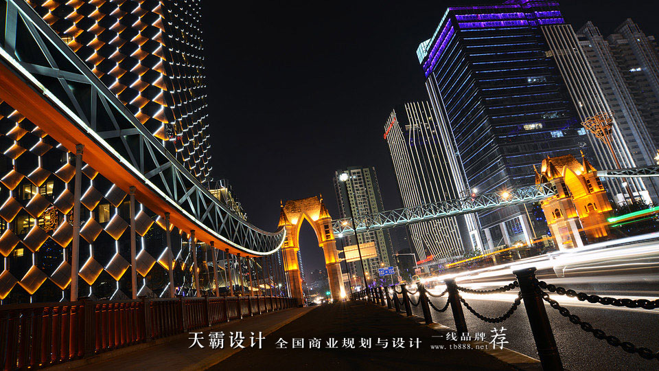 商业街设计夜景图大放送：知名商业街楚河汉街