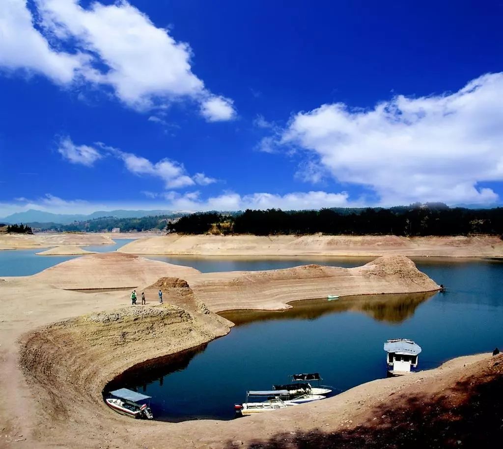 【关注】文成天顶湖山地运动中心接轨国际化 自由旅游小镇即将到来!