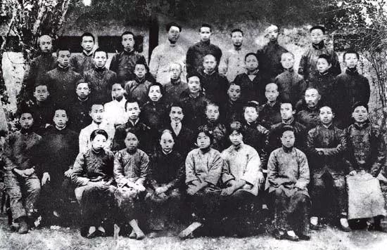 青年毛泽东的五年：从学生到中共中央局秘书