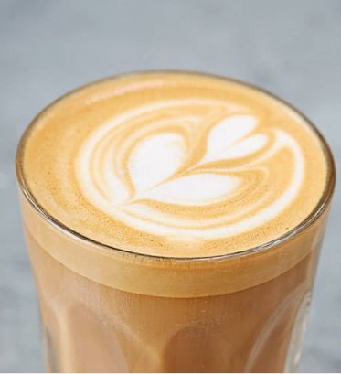 flat white | 星巴克叫「馥芮白 」, costa 叫「醇艺白 」