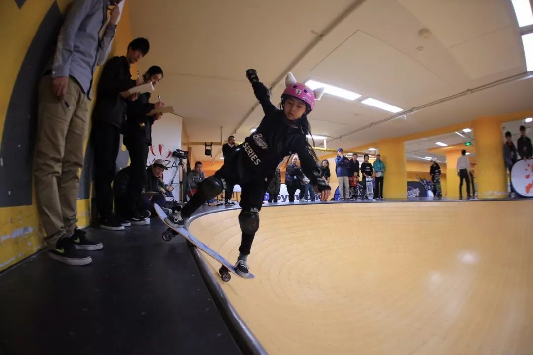 18岁以下的滑板力量,2018「u系列」中国青少年滑板巡回赛第一站北京