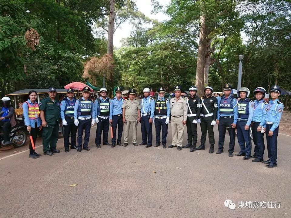 确保柬埔寨人民能够过个幸福年.