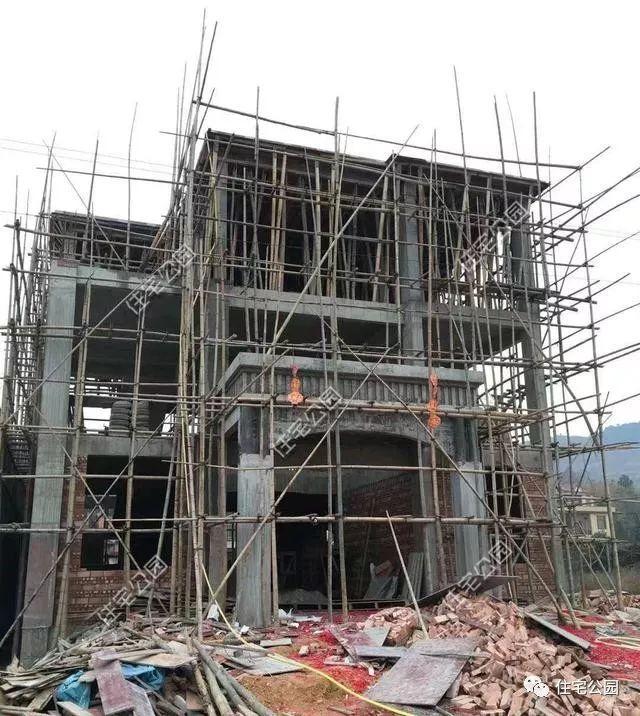 湖南农村30万建框架别墅,158元包工价,这价钱找不出第