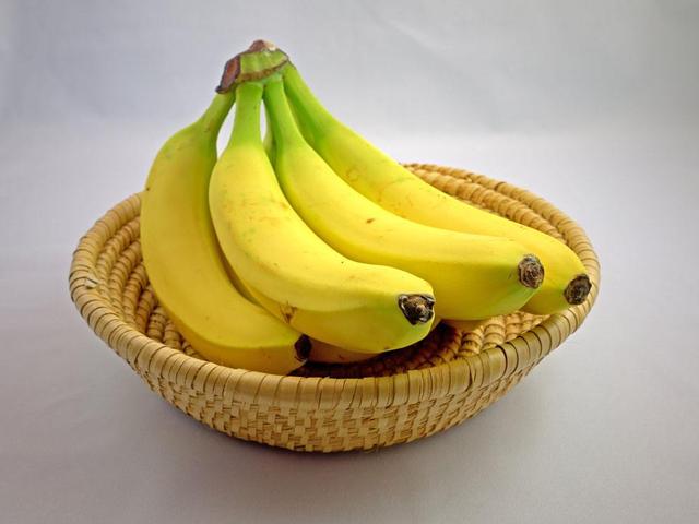 香蕉特别绿怎么吃