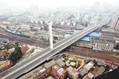 飞跨亚洲最大铁路编组站多项指标均创国内之最这座桥老牛了