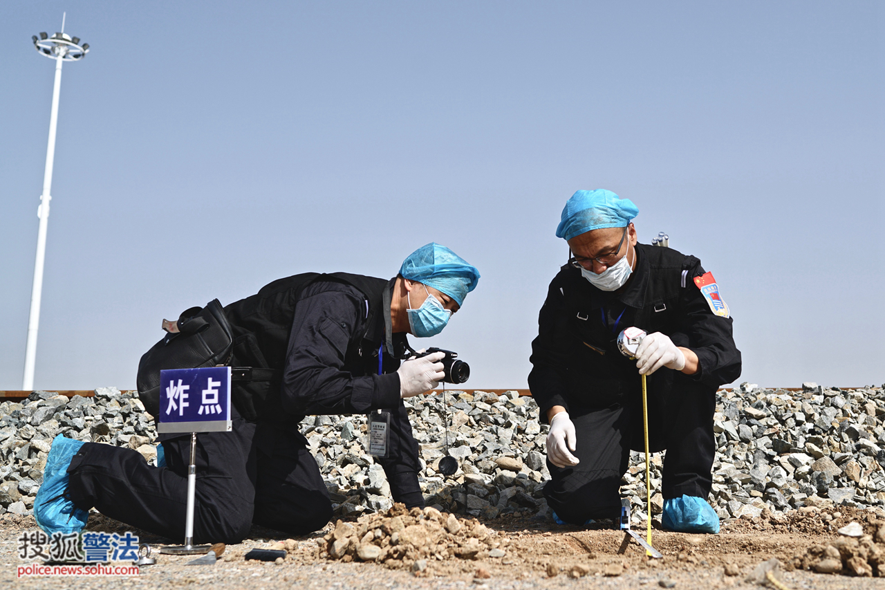 检验了刑事技术人员在复杂环境下对爆炸现场的综合勘验处置能力,全面