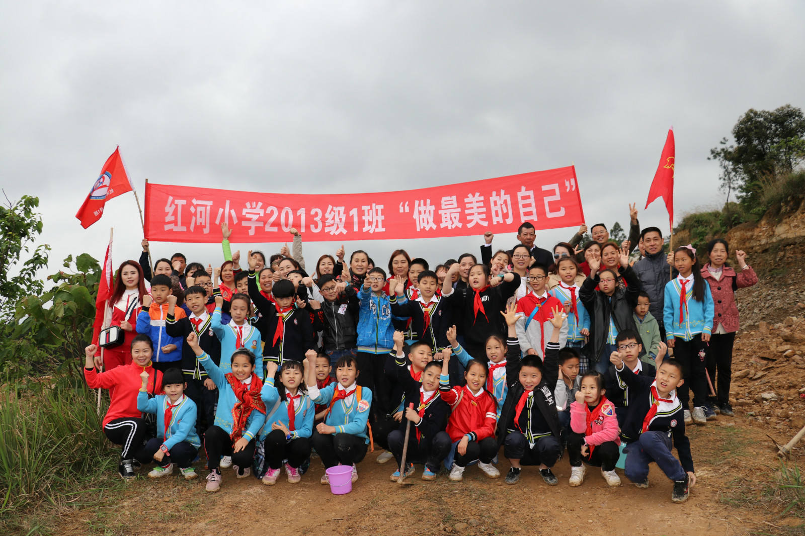 红河小学|播下春天的希望,西瓜种植活动,约会春天做最美的自己!