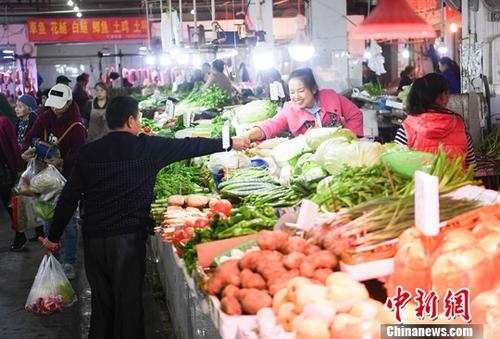 中国2017季度gdp_台湾制造商液晶电视的出货量2018年一季度714万台