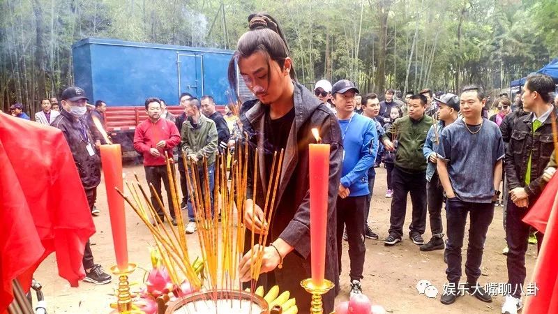 花名册之血海深仇花名册之人心难测开机靳飞化身忠义侠士