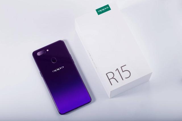 渐变机身搭配3d外观 oppo r15梦境紫已正式开售