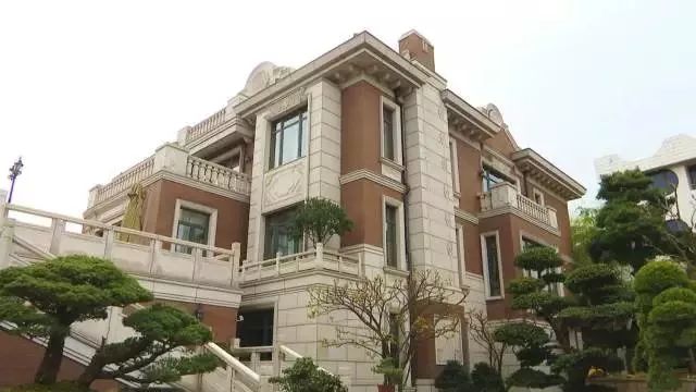 温州一村民建2000多平超豪华别墅被曝光