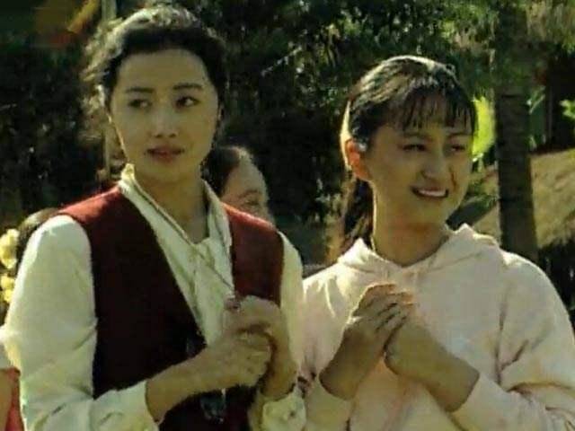 《深圳之恋》是一部以上个世纪九十年代的深圳为背景的电视剧,由刘蓓