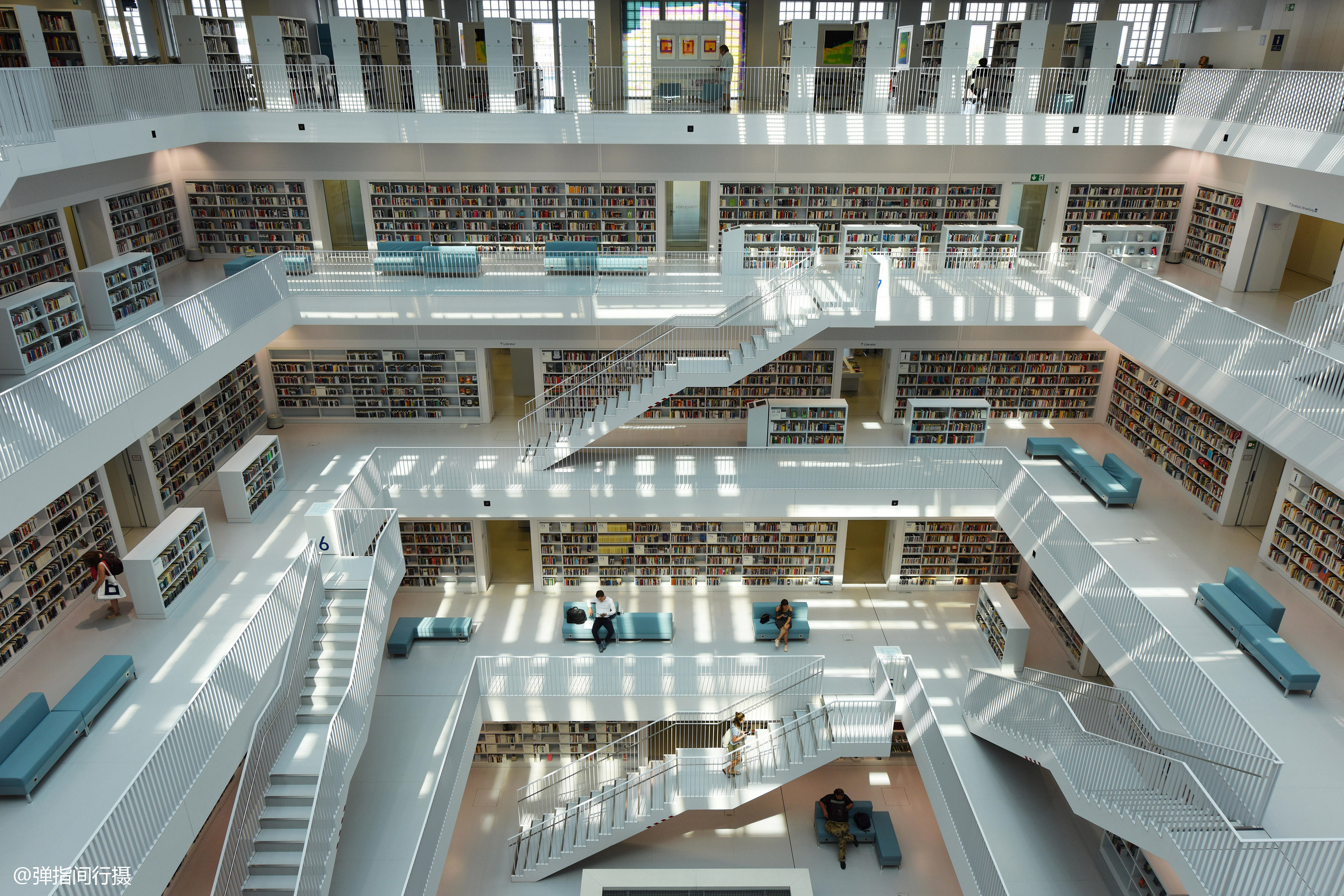 世界读书日看世界最美图书馆,耗资79亿欧元打造,你