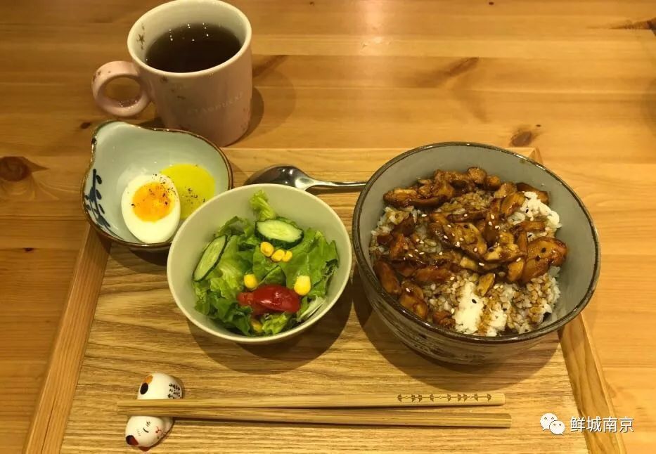 一个人吃饭也不能亏待自己,南京这家餐厅更适合吃独食!