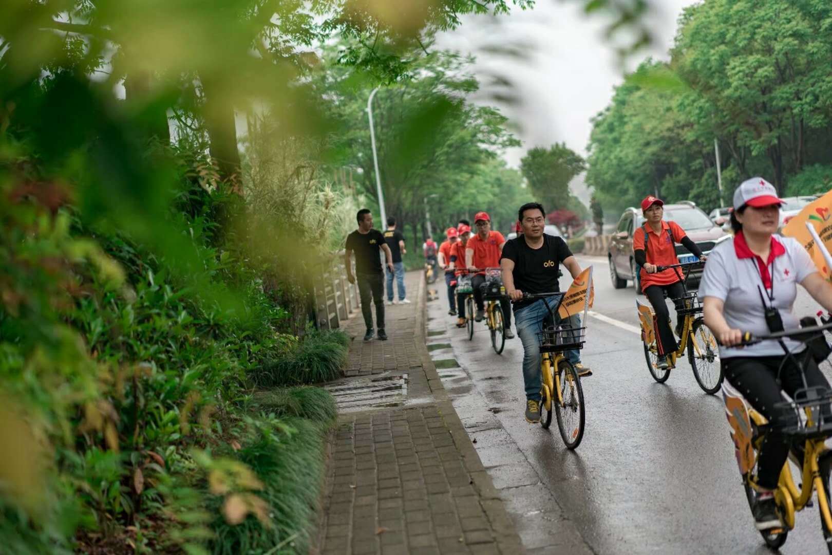 世界地球日,无锡太湖边上一场低碳骑行绿色出行进行中