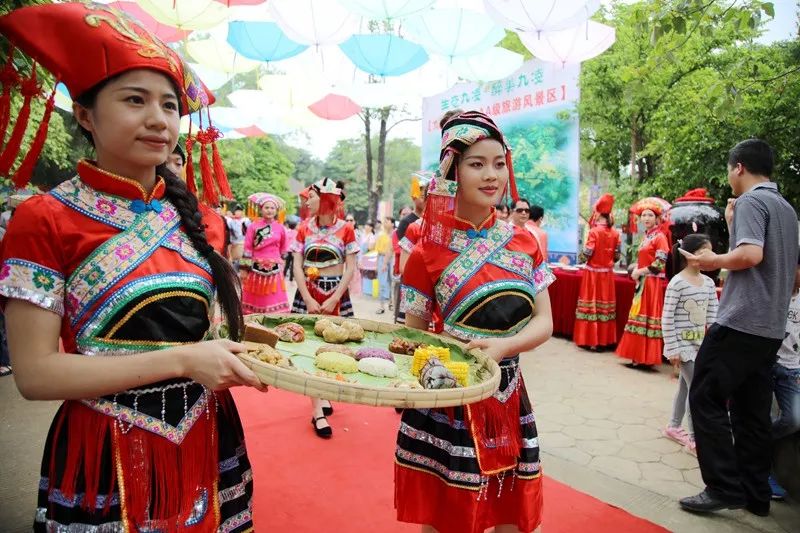 贵港人,小编邀你一起回顾三月三精彩活动现场,嗨爆!