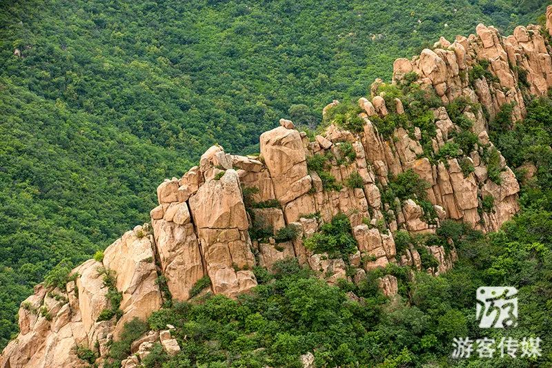 春游北票大黑山