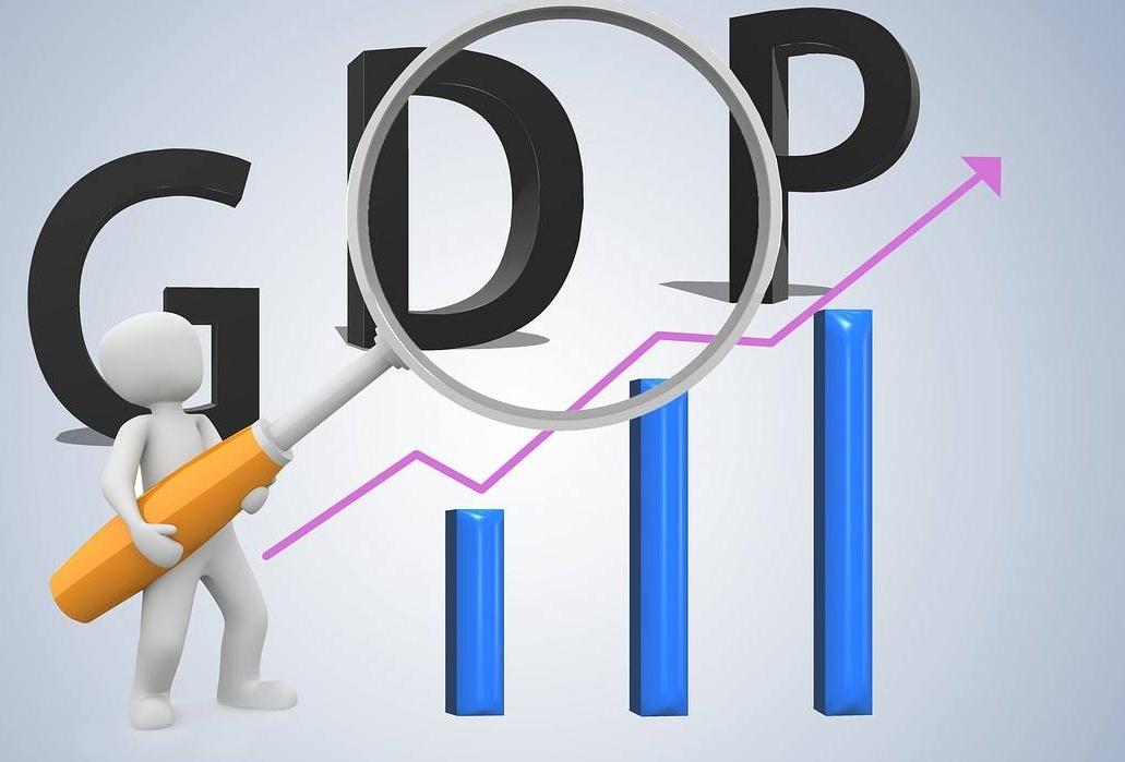 中国个人gdp_新华社：中国2018年GDP增速目标6.5%左右将提高个人所得税起征点(2)