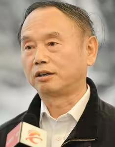 梁满仓,生于1951年,河北涿州人,当代史学家.