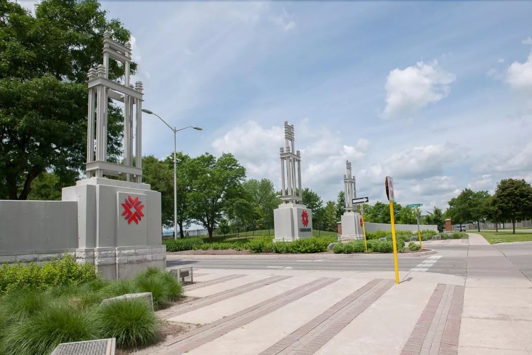 可以转学分的学院还有:douglas college道格拉斯学院,niagara college