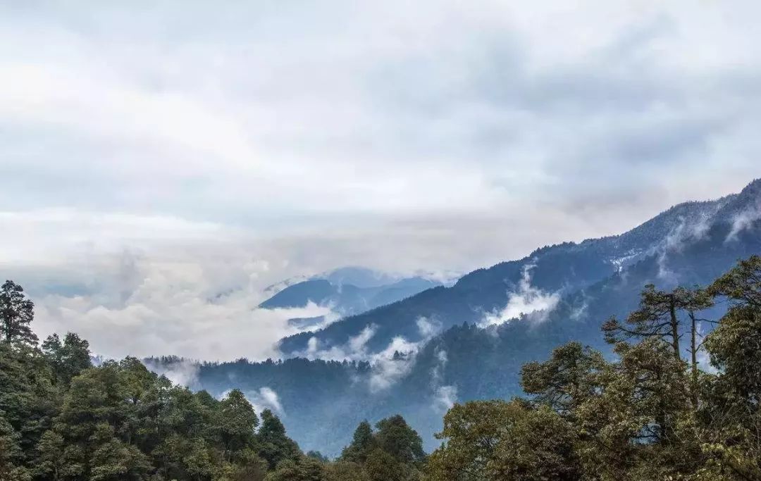 瓦屋山