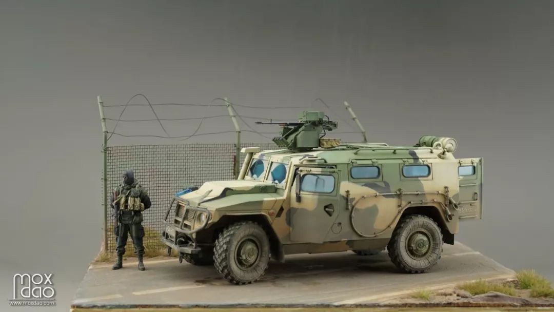 ams-233114 俄罗斯"虎-m"装甲车 | 模型作品