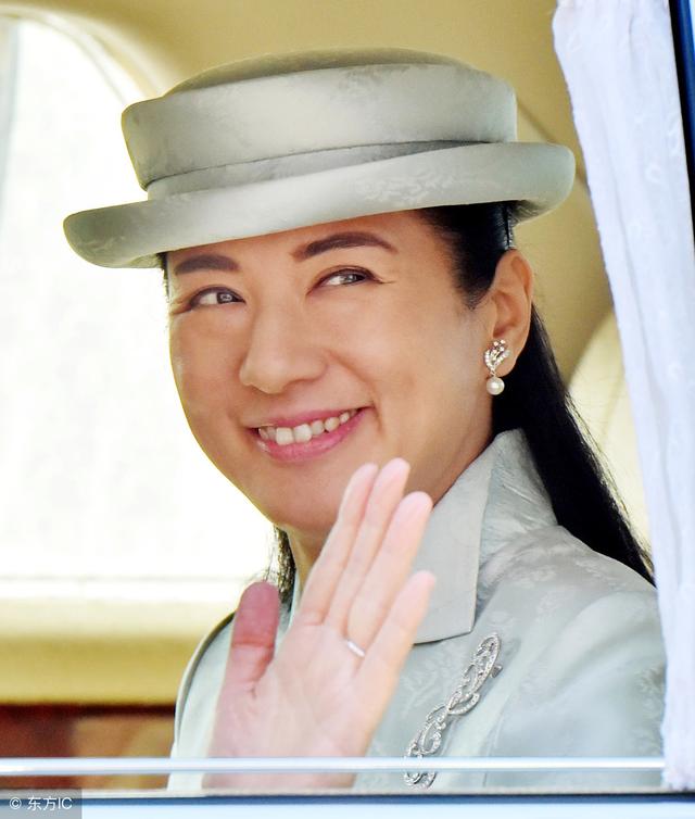 有网友说日本皇太子妃与中国女明星黄奕有点像