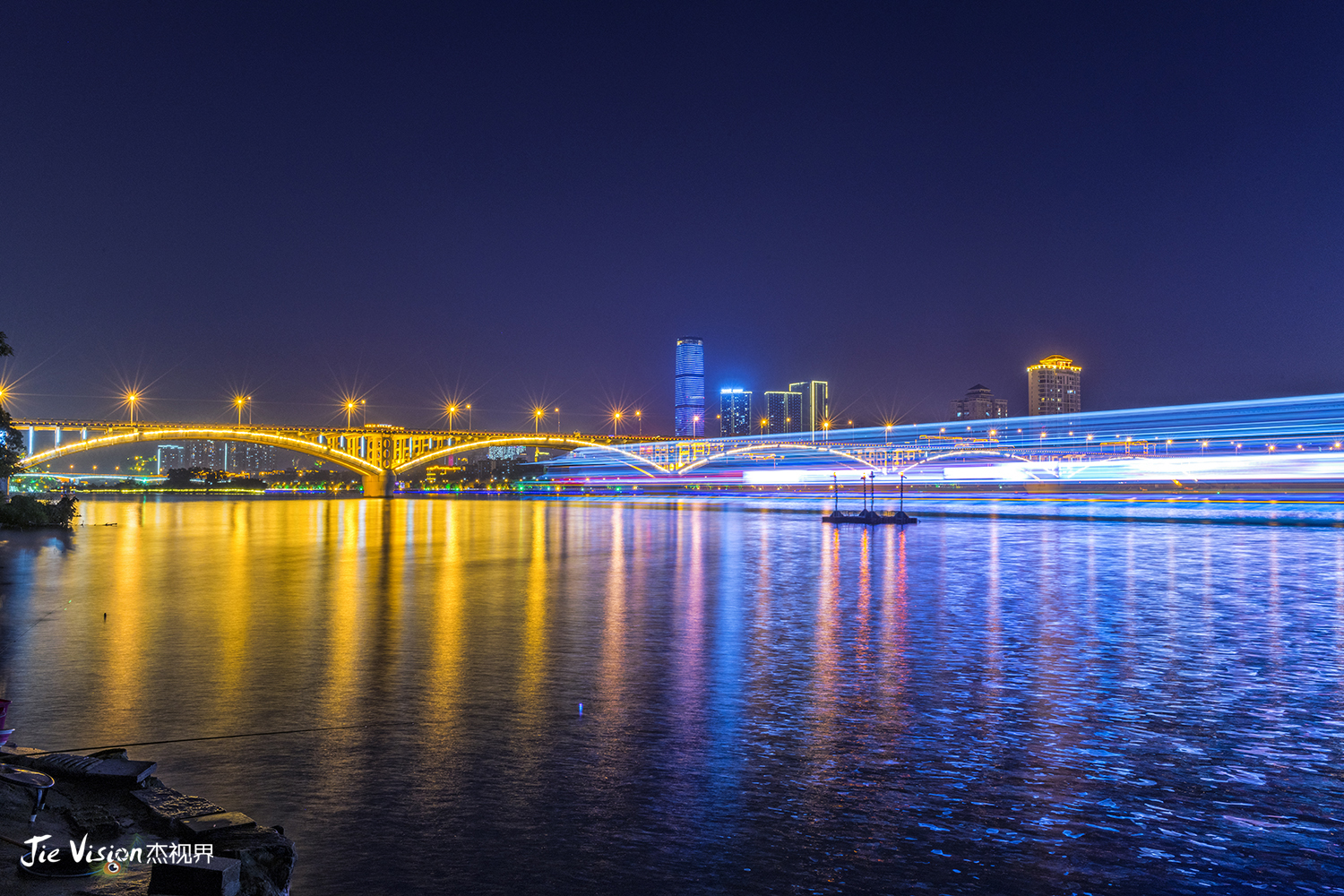 柳州夜景世界,中国内陆小城市居然可以跻身世界前五?柳州夜景惹