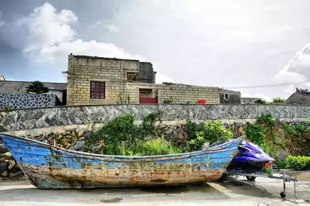 平潭岛必体验之 石厝是东南沿海地区的传统民居,大部分集中在平潭岛