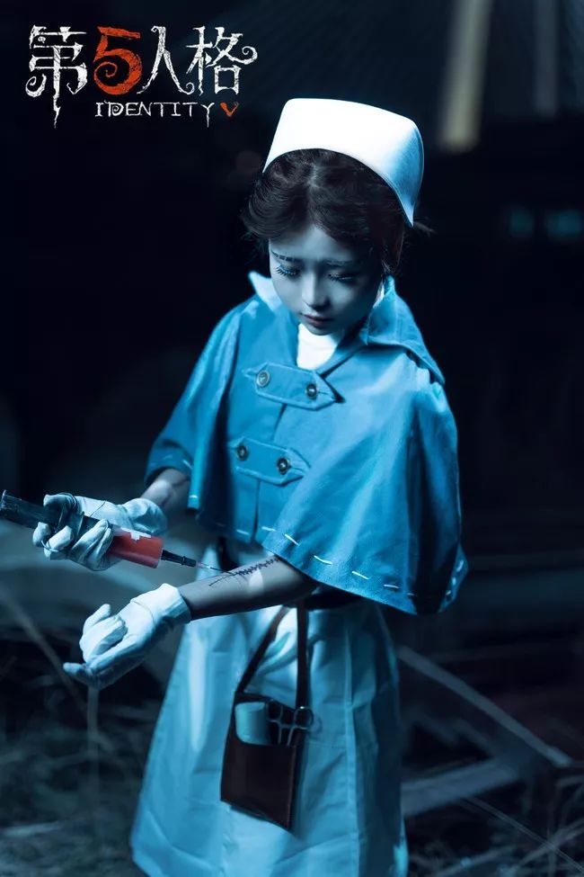 游戏cos丨第五人格医生小护士 能不能放过小可爱?