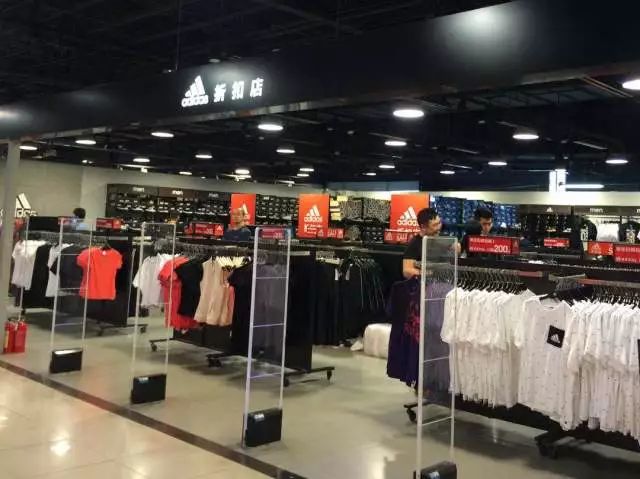 5折 密云燕赛奥特莱斯adidas门店 顺义隆华奥特莱斯adidas门店 荐