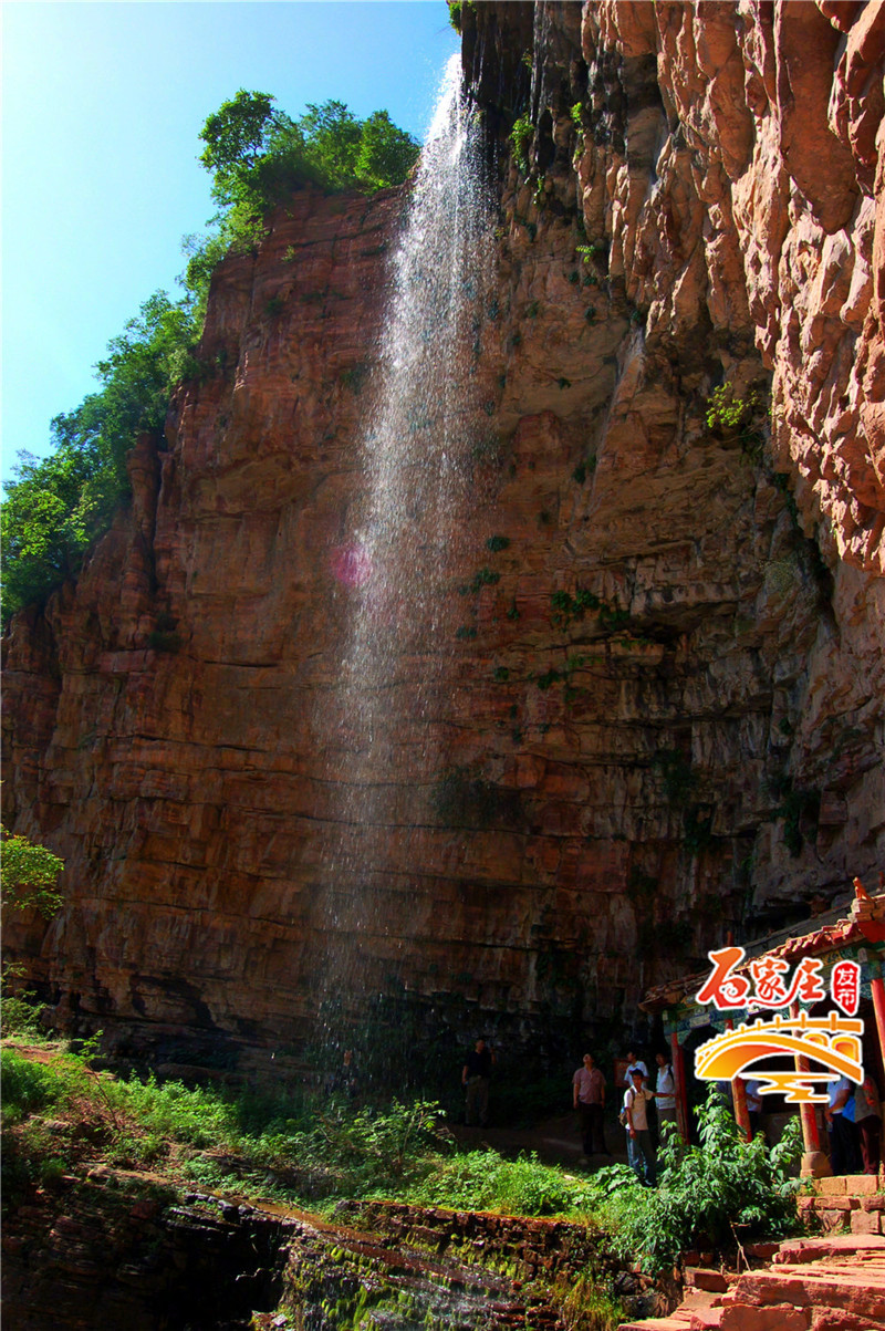 赞皇县推出6条旅游新线路!嶂石岩峡谷漂流,灯光隧道等