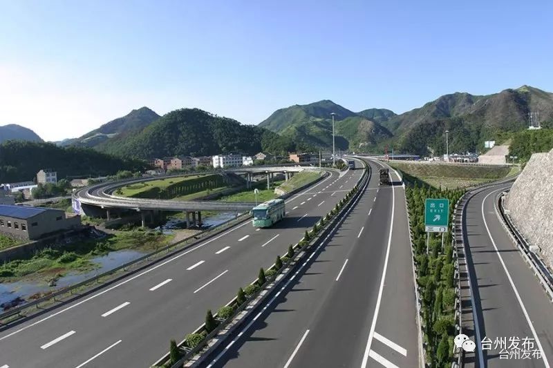 北至吴岙路段,黄土岭路段,大溪路  杭州,宁波方向返回  三都岭隧道