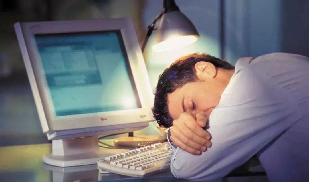 现代人工作繁忙,生活压力大,又常熬夜,总觉得每天都又累又困,浑身