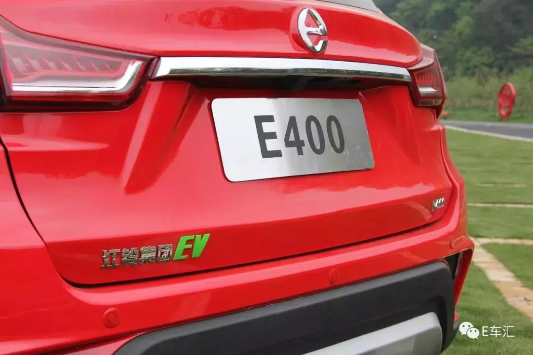 纯电动SUV新选择，江铃新能源E400上市补贴后售价8.98万起
