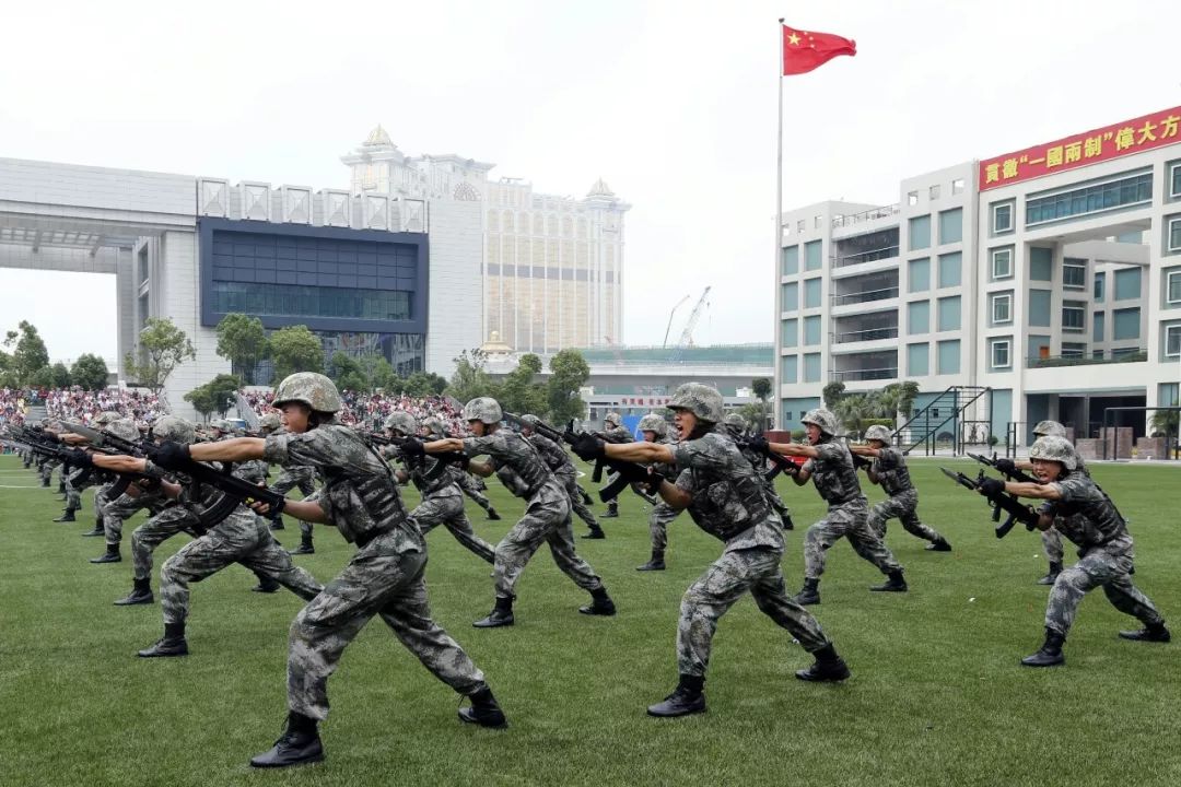 关注|驻澳门部队军营开放,一条微信带你直击现场