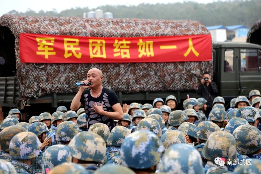 91811部队,31650部队,陆军边海防学院昆明校区等驻训部队官兵观看了