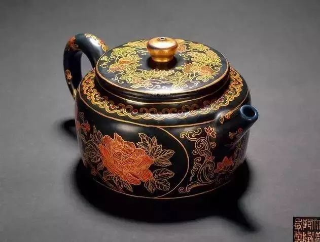 GOLD IMARI 茶壺-