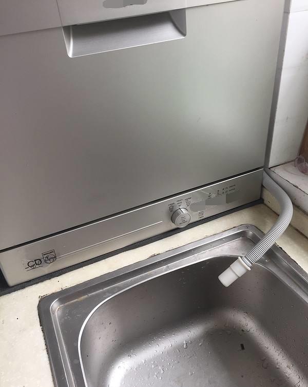 越来越多人装洗碗机,但下水管真的装对了吗?一不注意就堵了!
