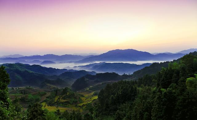 安徽旌德山脉状况