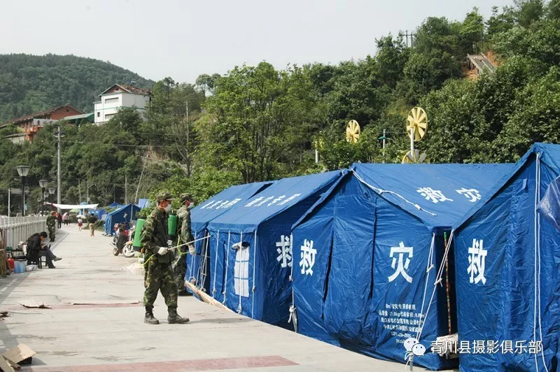 青川摄协纪念"5.12"地震十周年图片纪实系列之一