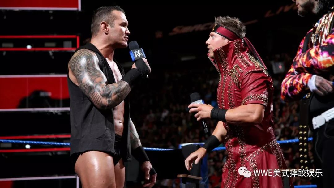 兰迪-奥顿(randy orton)风头的事 这也引来了毒蛇奥顿参与访谈 米兹