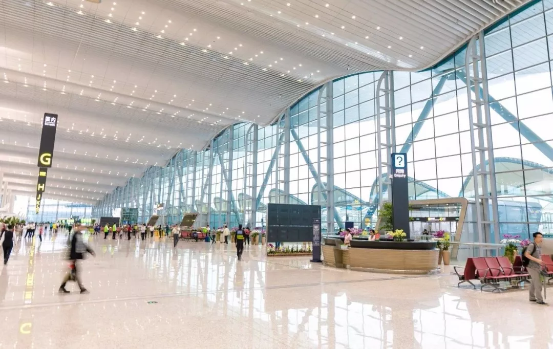 白云机场t2航站楼正式启用,大广州又一杰作诞生!迈入大空港时代