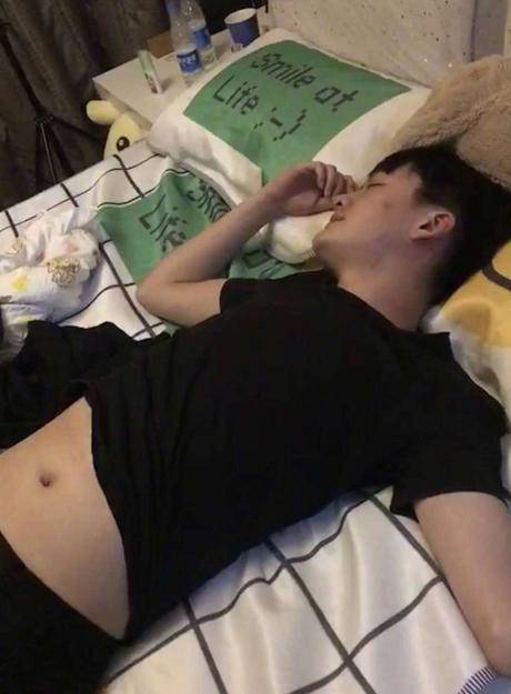 王璐遭牛东文出轨家暴,被女友爆料行为,却是丁凯乐上