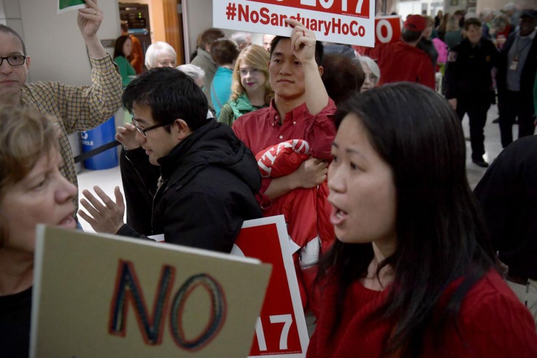第一代华裔美国人强烈反对"加州安全法" 图/cjr